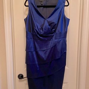 Sleeveless stretch iridescent taffeta dress, navy blue
